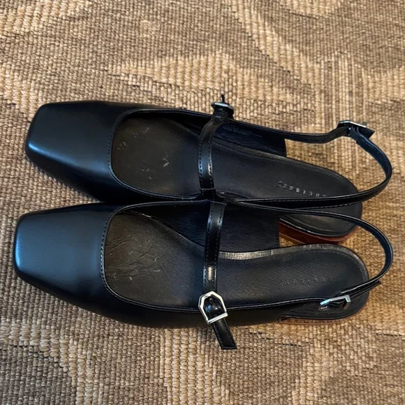 Sanctuary Black Slingback Heels - Picture 3 of 8